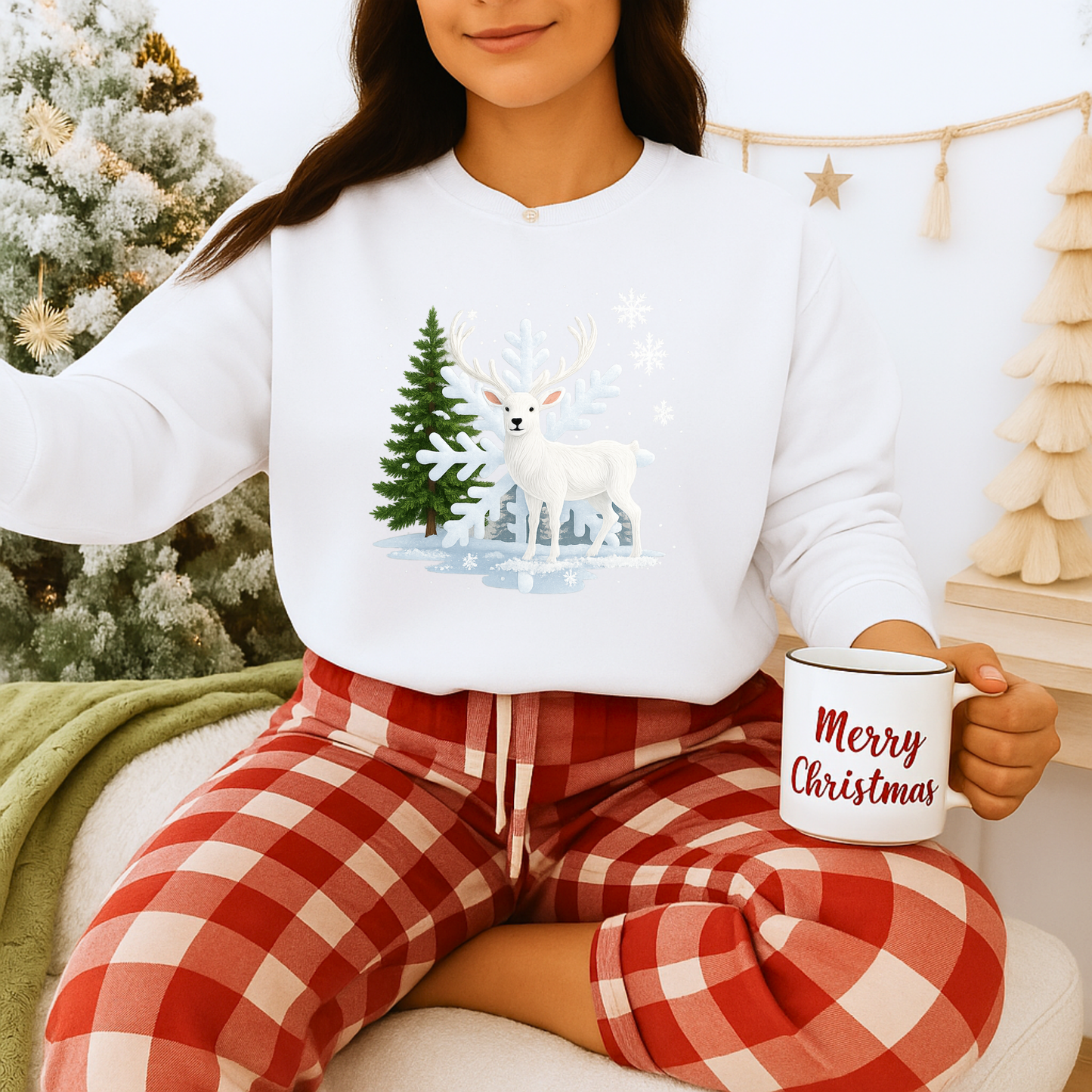 Unisex Heavy Blend™ mw2058 | White Reindeer Christmas Sweatshirt – Snowflake Winter Deer Crewneck, Festive Holiday Pullover Sweater