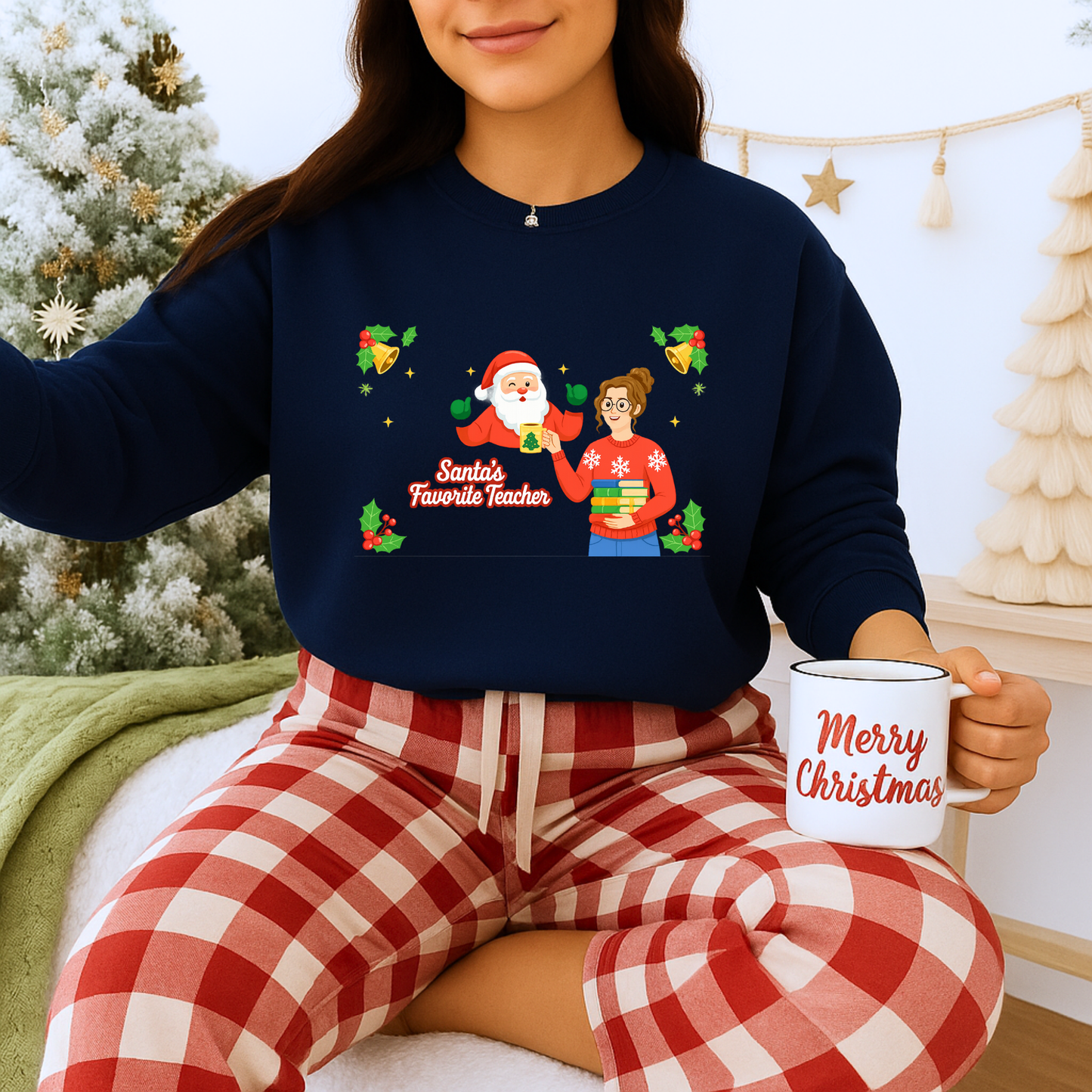 Unisex Heavy Blend™ mw2080 | Santa’s Favorite Teacher Christmas Sweatshirt – Cute Holiday Gift for Teachers, Festive School Pullover Sweater