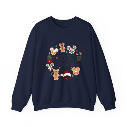 Unisex Heavy Blend™ mw2034 | Tis The Season Christmas Sweatshirt – Cute Gingerbread & Candy Holiday Crewneck | Cozy Unisex Winter Gift