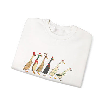 Unisex Heavy Blend™ mw2046 | Funny Goose Christmas Sweatshirt – Holiday Farm Animal Crewneck, Festive Winter Pullover Gift