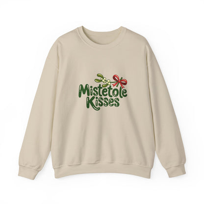 Unisex Heavy Blend™ mw2094 | Mistletoe Kisses Christmas Sweatshirt – Cute Holiday Pullover, Festive Couple Gift, Cozy Winter Shirt